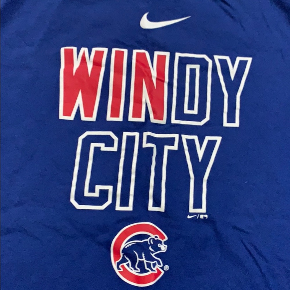 2/$18 🏖Men’s Nike Cubs Shirt - Picture 3 of 4